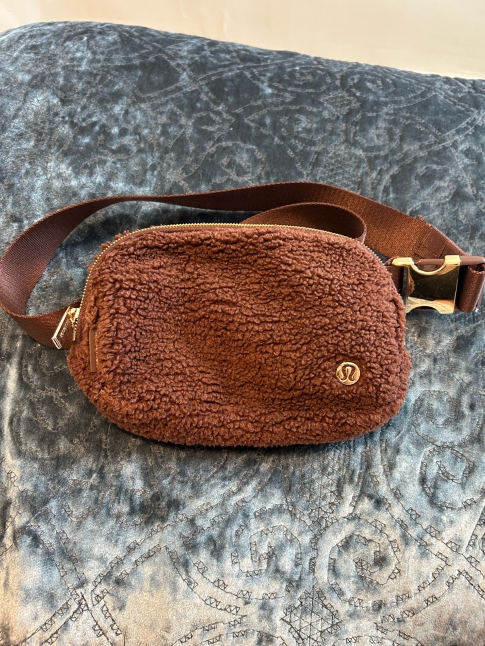lululemon athletica Brown Sherpa Fanny Pack with Gold Accents